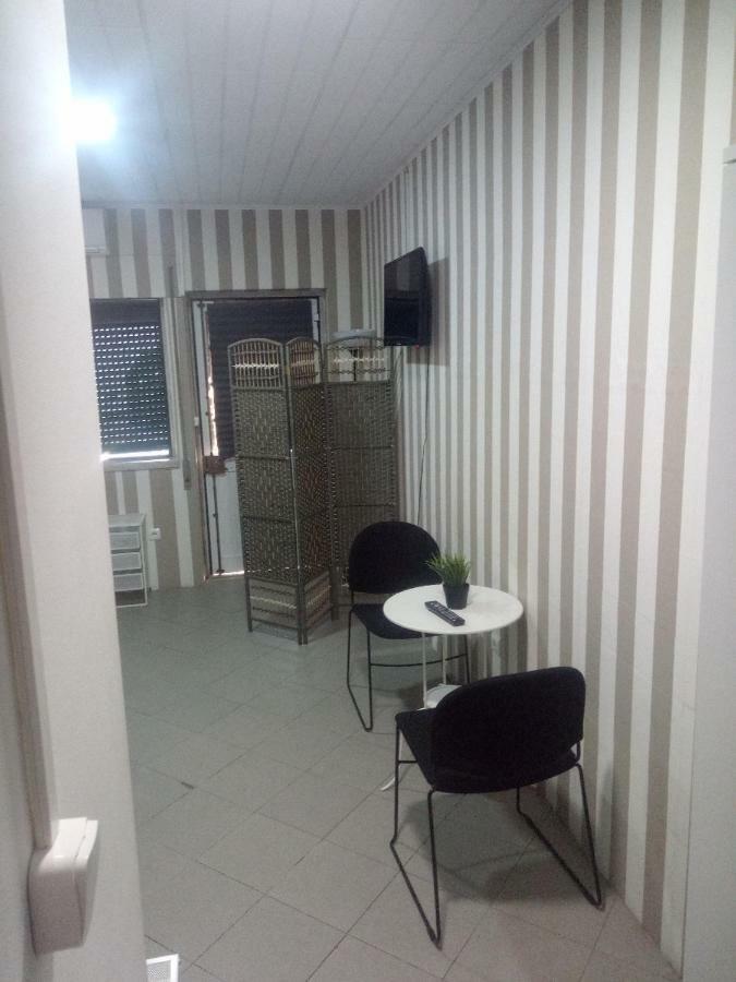 Beatriz Hostel Lisbon Luaran gambar
